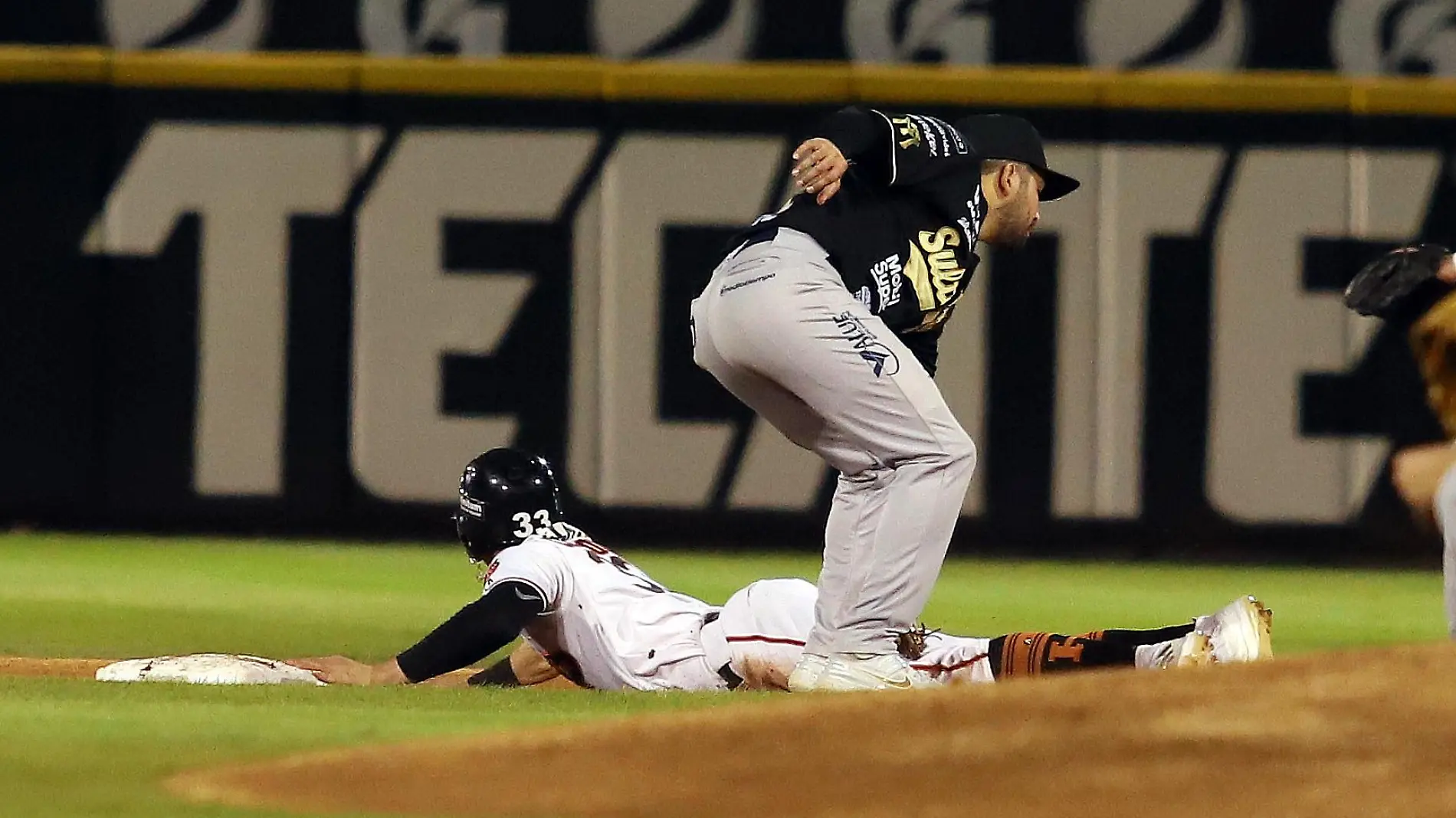 Naranjeros sufrió su novena derrota 